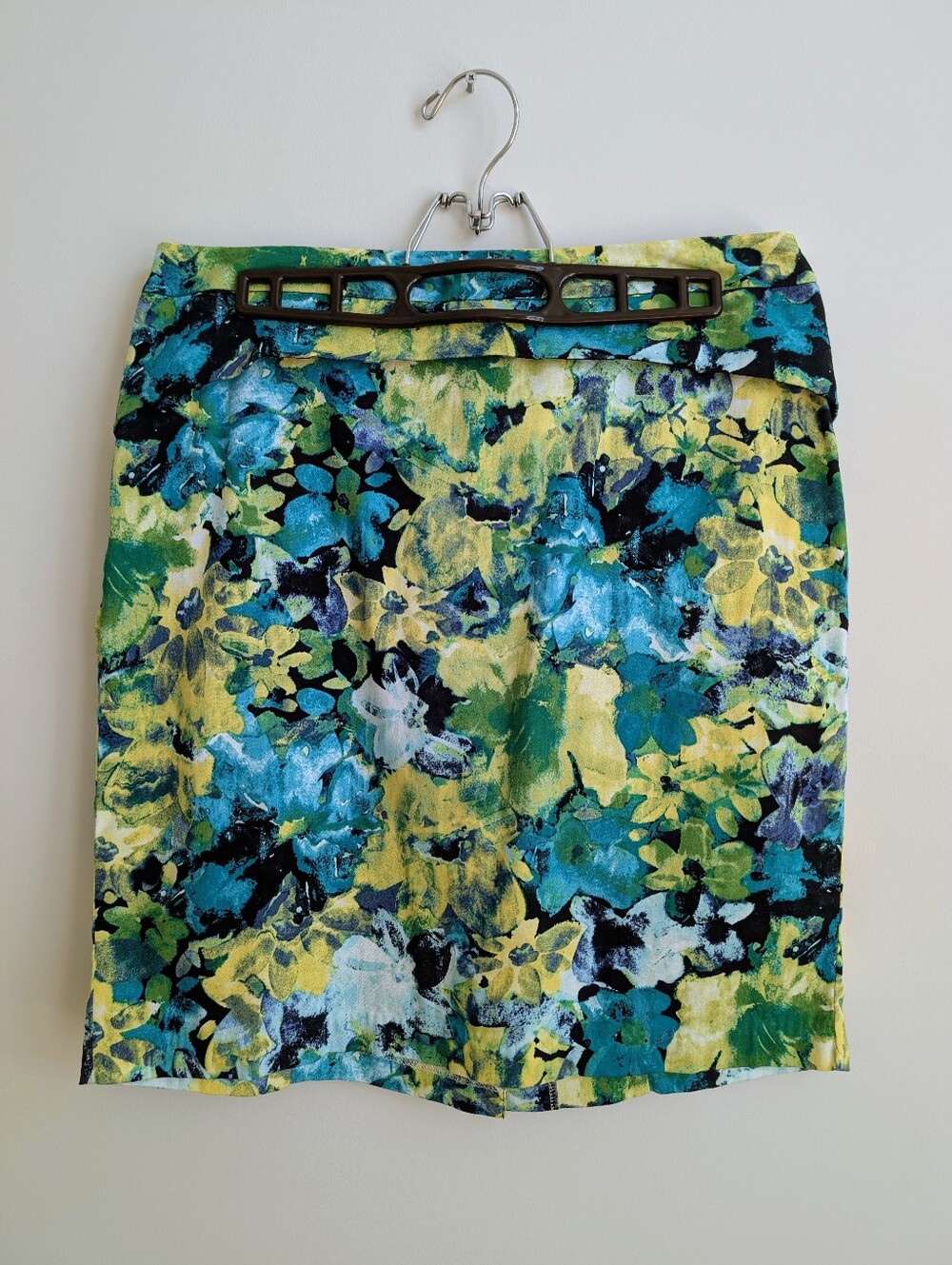 Olivia & Martin Cotton Spandex Size 10 Blue Green Watercolour Floral Skirt